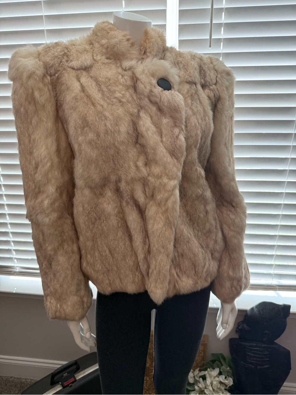 BB Dakota Genuine Rabbit Fur Coat Blonde Size Medium Vintage